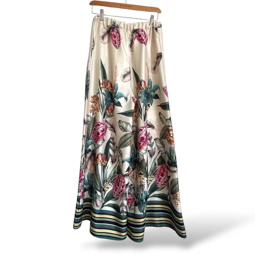 Floral Print Wide-Leg Pants